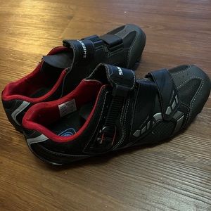 Shimano Men’s biking shoes